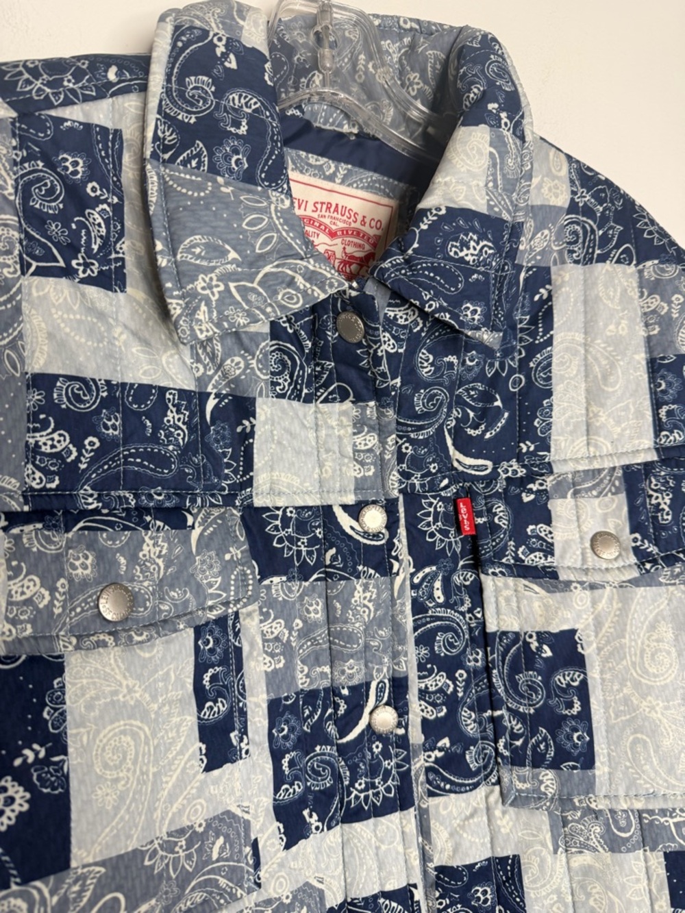 NWT Levi's Womens Paisley bandana Diamond Quilted jacket size large MSRP $140 - Picture 6 of 16
